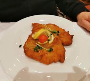 Schnitzel mit Spätzle