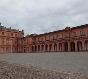 Blick zum Residenzschloss von Rastatt