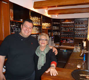 Sehr nettes und fleißiges Thekenteam