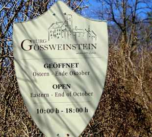 Hinweisschild am Aufgang