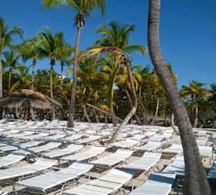 Catalina, Liegen für Kreuzfahrttouristen