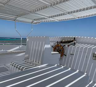 Get your guide - Sunset Desert Safari by Quad Runner & Camel