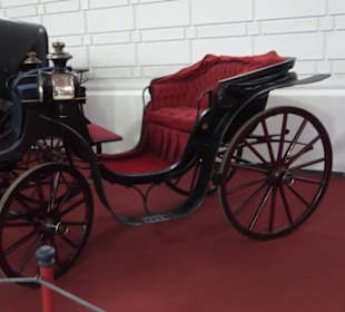 Fürstlicher Marstall