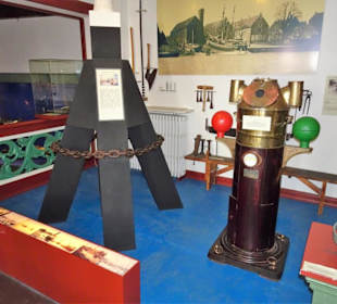 Rundgang durch die Schiffshalle des Heimatmuseums