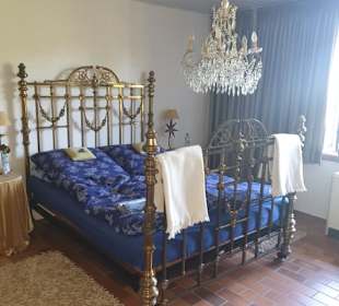 Ziemlich durch gelegenen Matratze