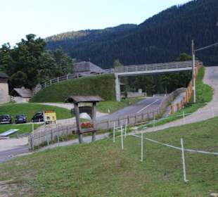 Gadertaler Straße in La Villa