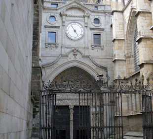 Eingang zur Kathedrale
