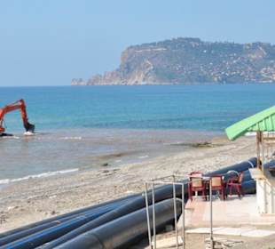 Bauarbeiten am Strand