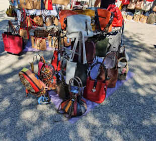 Einkaufsmöglichkeiten