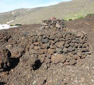 Unterwegs im Archäologiepark Maipés