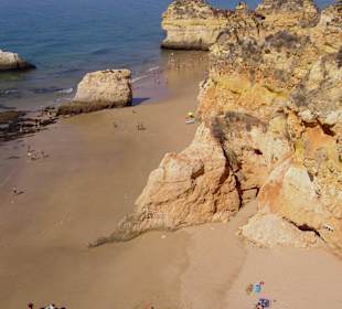 Strand an der Treppe