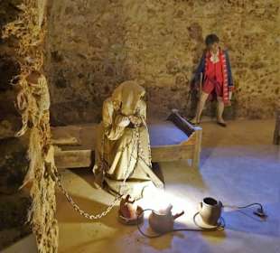 Im Kerker des Fort Liberia