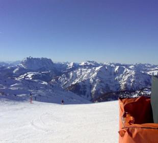 Steinplatte Richtung St. Johann/ Tirol