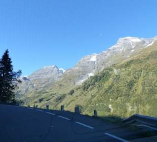 Auffahrt zur Hochalpenstraße