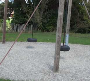 Schaukelweg an der Donau