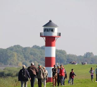 Leuchtturm auf dem Deich