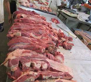 In den Markthallen von Manaus