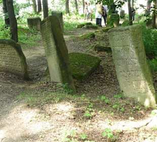 Stare, zabytkowe macewy