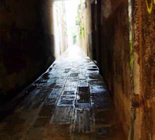 Seitengassen sehr eng