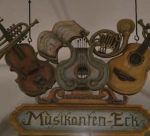 Im Münchner Hofbräuhaus