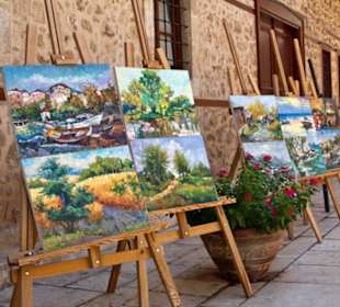 Maler in der Nähe vom Hotel Alp Pasa