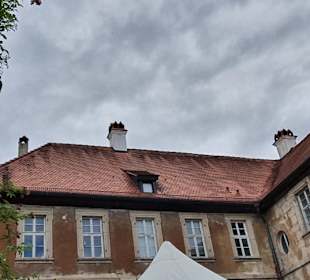 Im hinteren Bereich vom Schloss