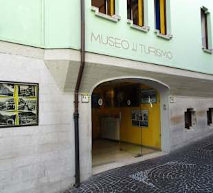 Außenansicht des Museo del Turismo
