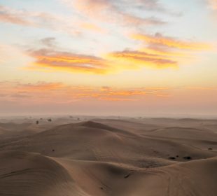 Wüstentour Abu Dhabi zum Sonnenaufgang