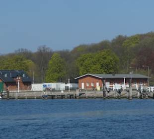 Fahrt mit der Fähre über die Trave