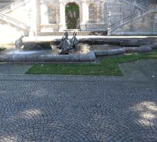 Fontäne am Friedensengel