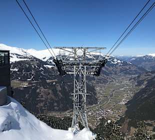 Seilbahn Ahornspitze, Blick hinunter nach Mayrhofen