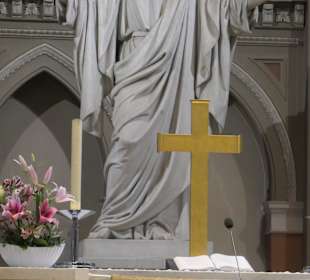 Innenbesichtigung der Wiesbadener Marktkirche