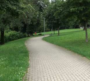 Kunst- und Sinnespfad