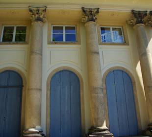 Rückansicht vom Gebäude