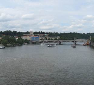 Schiffsfahrt auf der Moldau