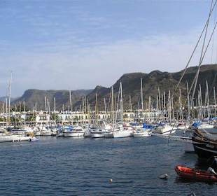 Boote im Hafen von Perto de Mogan