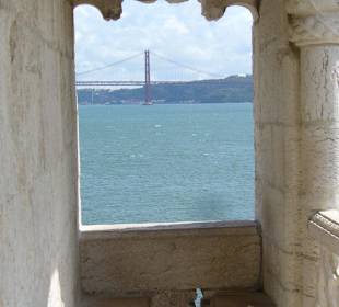 Torre de Belem & Ponte 25 de Abril