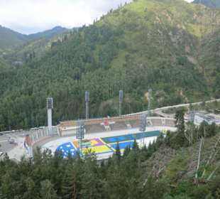 Almaty Skigebiet Chimbulak Auffahrt zum Skigebiet