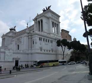 Monumento a vittorio emanuele