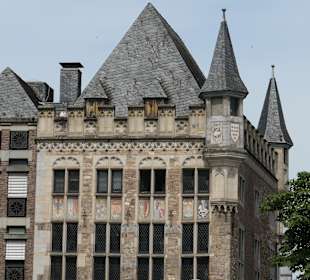 Beim Aachener Rathausmarkt