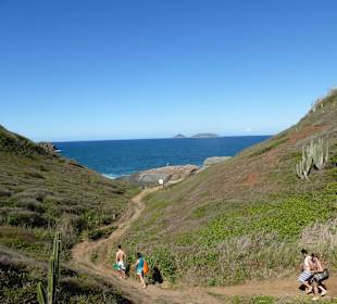 Mit dem Trolleybus über Buzios
