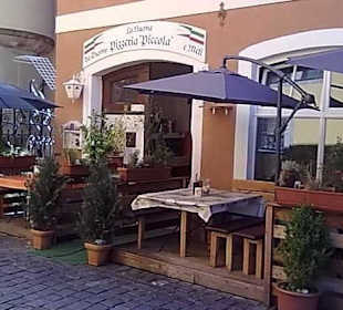 Eingang mit Terrasse