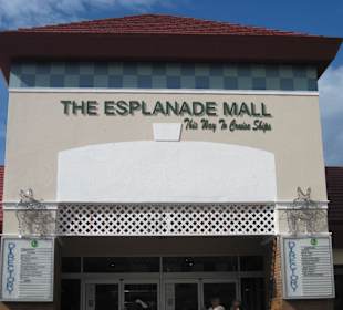 Einkaufspassage - Cruise Terminal-St. Georges