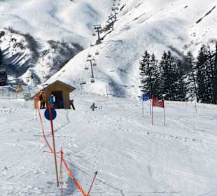 Skischule Warth, Starthaus