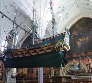 Dwór Artusa, der Artushof: Innenbesichtigung