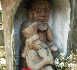 Stare, zabytkowe nagrobki