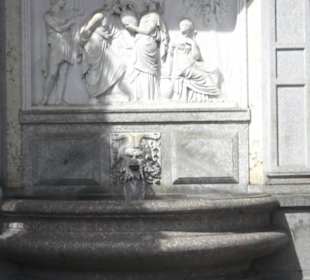 Kurt-Guggenheim-Anlage