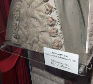 Welt der Marionetten