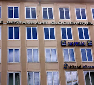 "Cafe Glockenspiel" überm Marienplatz