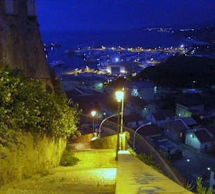 Yachthafen bei Nacht